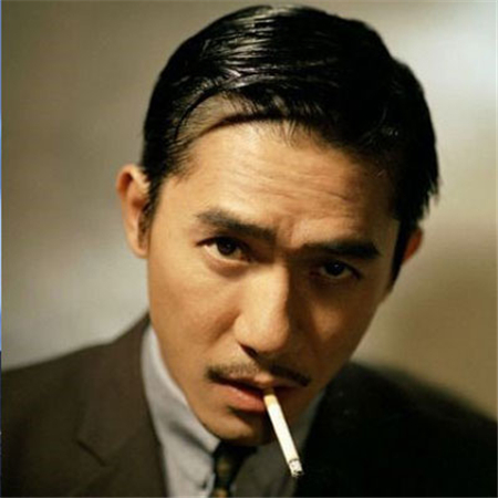 越装纯越风骚的星座 越装纯越风骚的星座