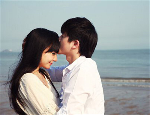 便利贴男孩的星座