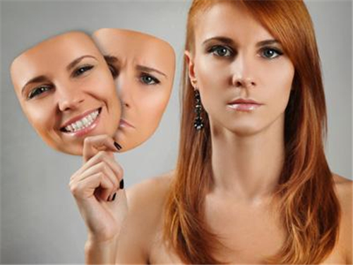 啥星座戴着虚假面具 啥星座戴着虚假面具