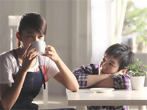 让男人单相思的星座女 让男人单相思的星座女