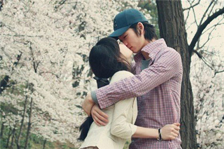 恋爱难倒追的星男 恋爱难倒追的星男