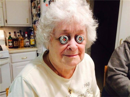 老了还荒唐的星座 老了还荒唐的星座